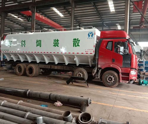 山東源牧28噸散裝飼料車 配置解析與市場價(jià)格參考